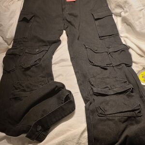NWT Edikted Black Multi-Pocket Cargo Pants - Size S - Style S12757
